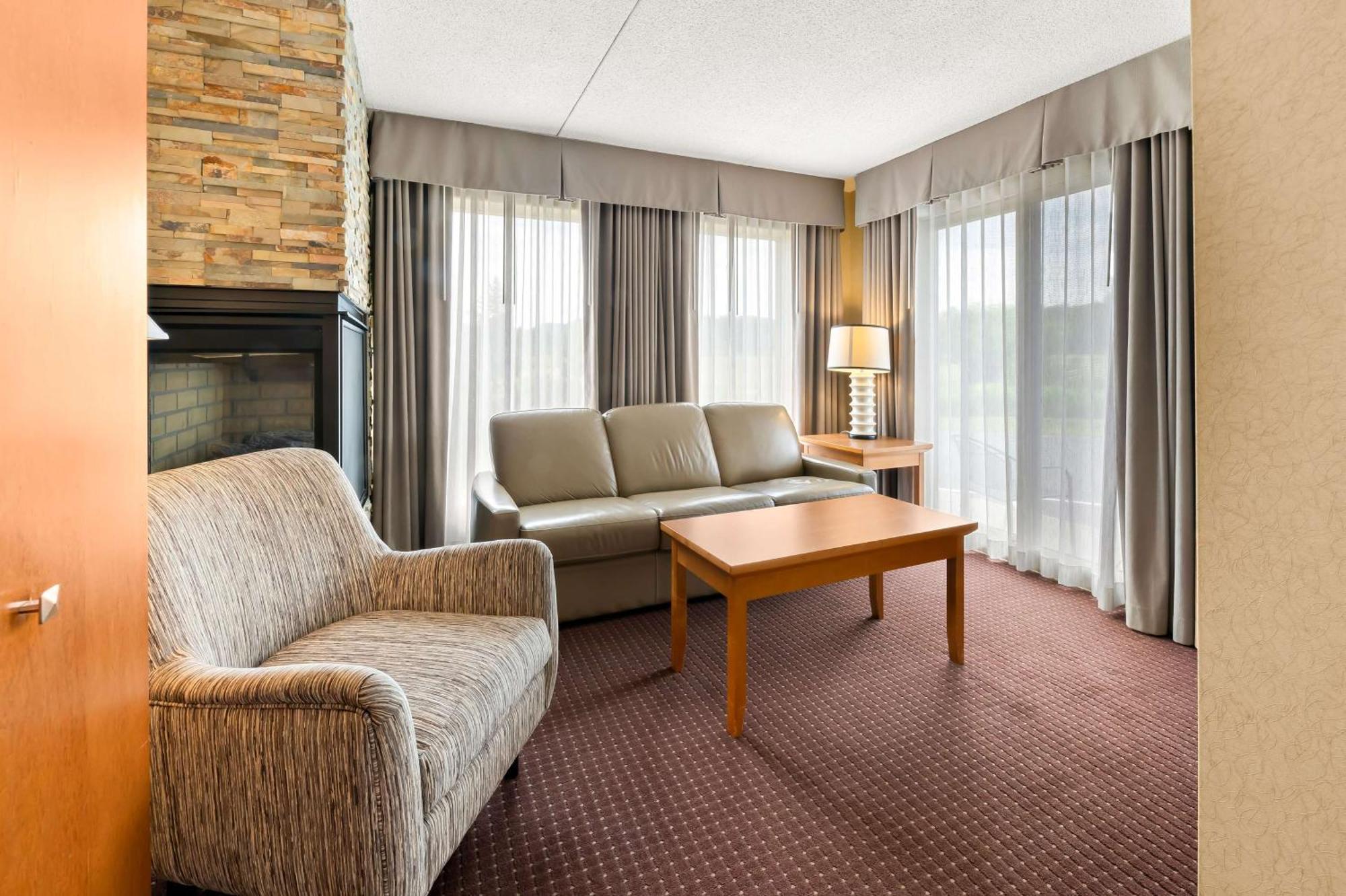 Best Western Plus Norwester Hotel & Conference Centre Thunder Bay Extérieur photo